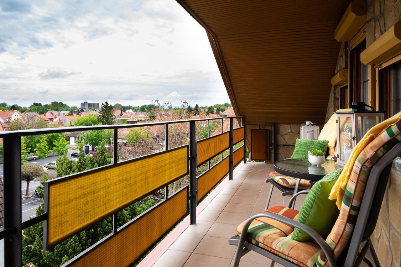 קסזטלי Pelsoart Apartments מראה חיצוני תמונה