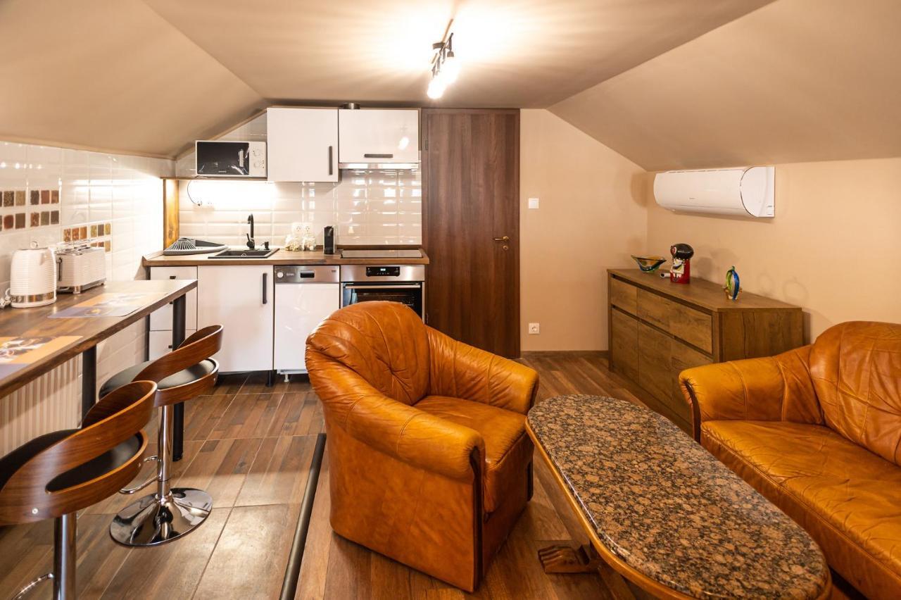קסזטלי Pelsoart Apartments מראה חיצוני תמונה
